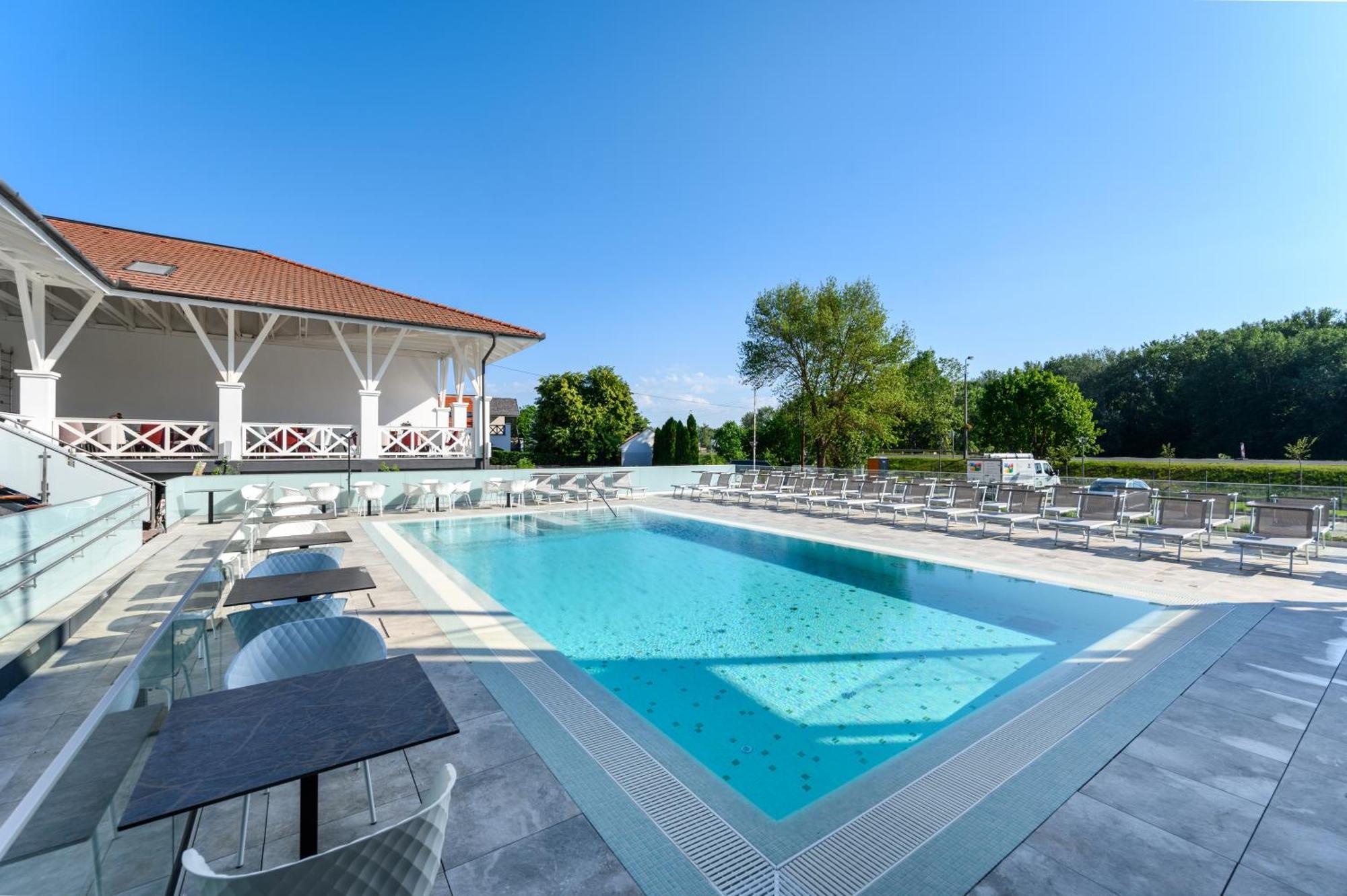 Mercure Tokaj Center ภายนอก รูปภาพ